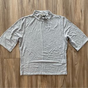 Olivia Rae Mock Neck Cropped Tee Grey Size M